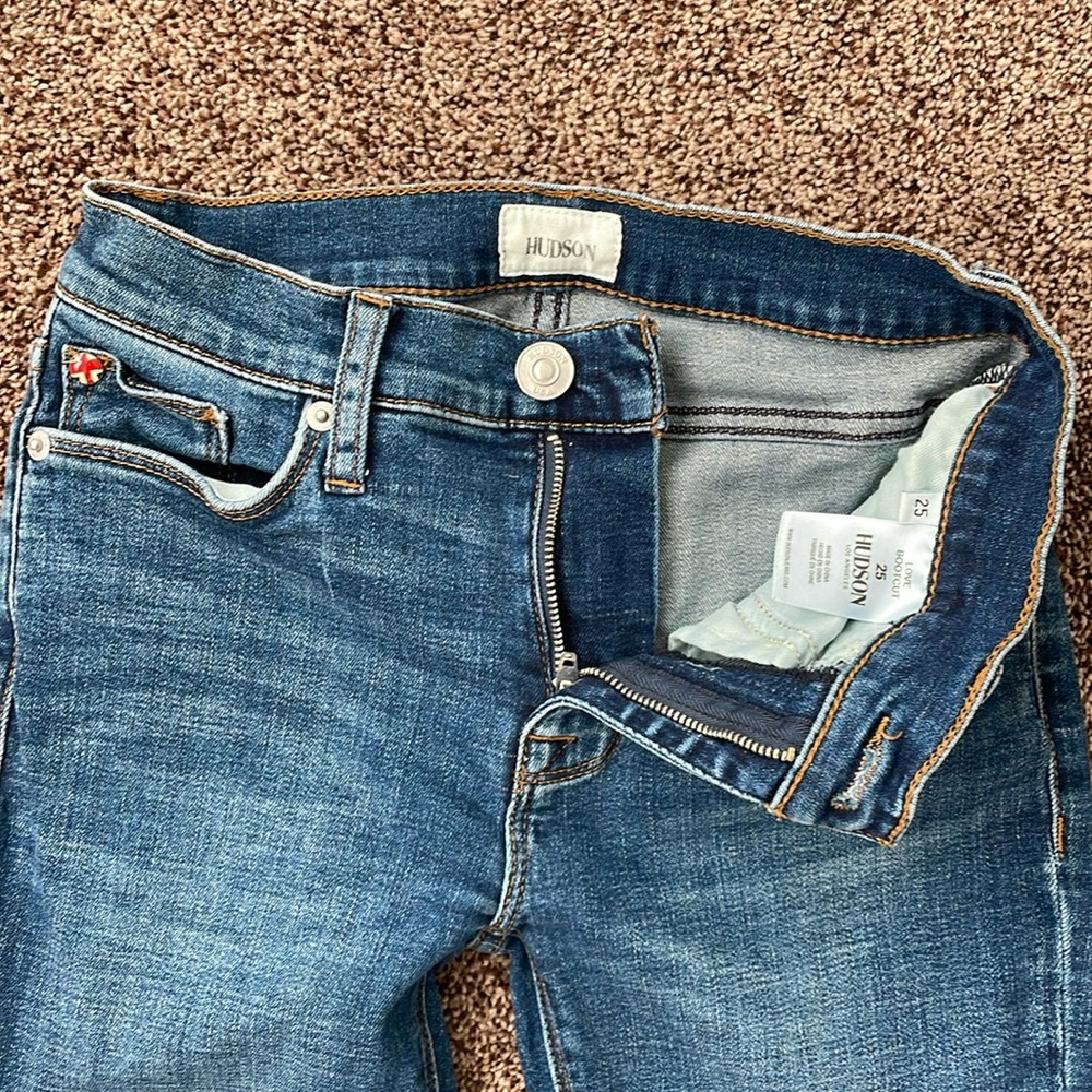 Hudson boot cut/flare size 25 blue jean